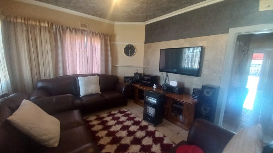 3 Bedroom Property for Sale in Buitesig Free State